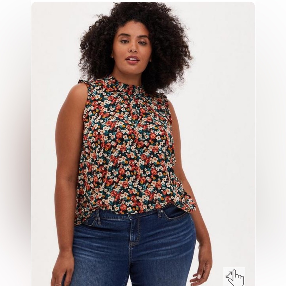 Torrid Rayon Twill Ruffle Trim Mock Neck Tank size 0